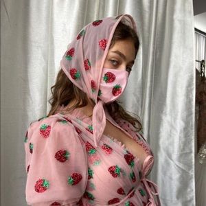 LIRIKA MATOSHI FACE MASK 🍓